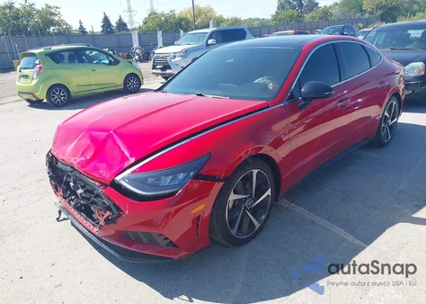 2021 Hyundai Sonata Sel Plus z USA, uszkodzony, nr VIN 5NPEJ4J27MH107470